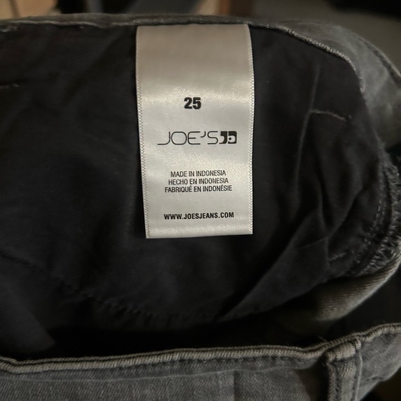 NWT Joe’s Jeans Distressed Curvy Skinny Ankle Flawless Velma Grey Size 25 - Picture 6 of 6